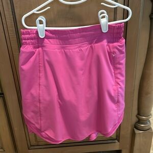 Lululemon size 4 pink skirt